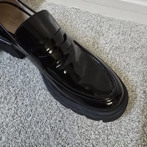 STUART WEITZMAN Soho Black Patent Leather Lug-Sole Penny Loafers Sz 9.5 Narrow
