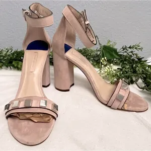 Stuart Weitzman  Suede Studded Accent  Desert Rose Nude Block Heel Sandals 9.5