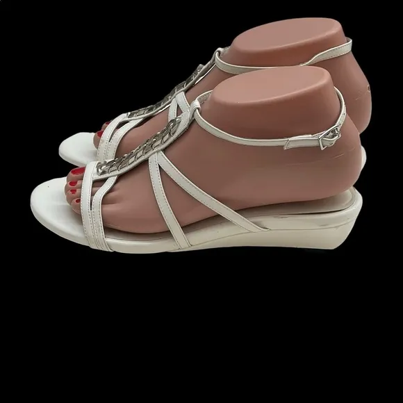 Stuart Weitzman white strappy leather flats size 6.5M