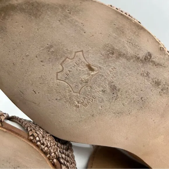 Stuart Weitzman Womans Bounceraf Braided Sandals 7 shoes brown strappy flats