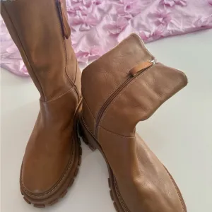 Stylish Brown Leather Boots