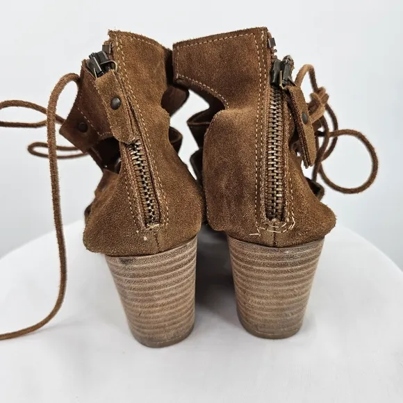 Sundance Heeled Sandals | Made in Italy | Size 39 (US 8.5-9)