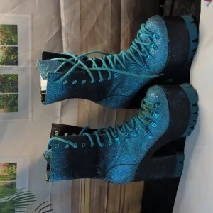 Super Rare Clubb XX Blue Black Glitter Chunky Traitor Boots Sz.9