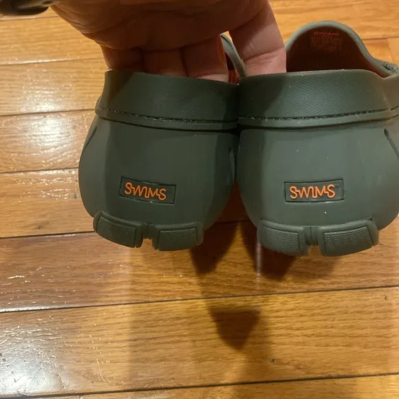 SWIMS Men’s Penny Loafers Sz 8.5.  NWOB