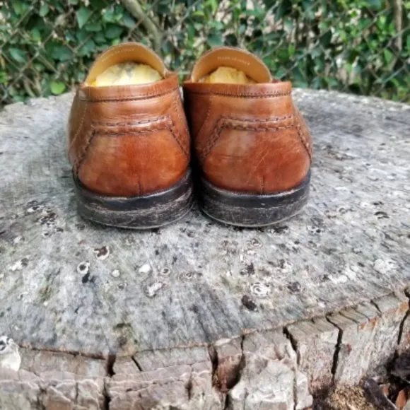 Sz 9.5  Penny Loafers by Johnston and Murphy