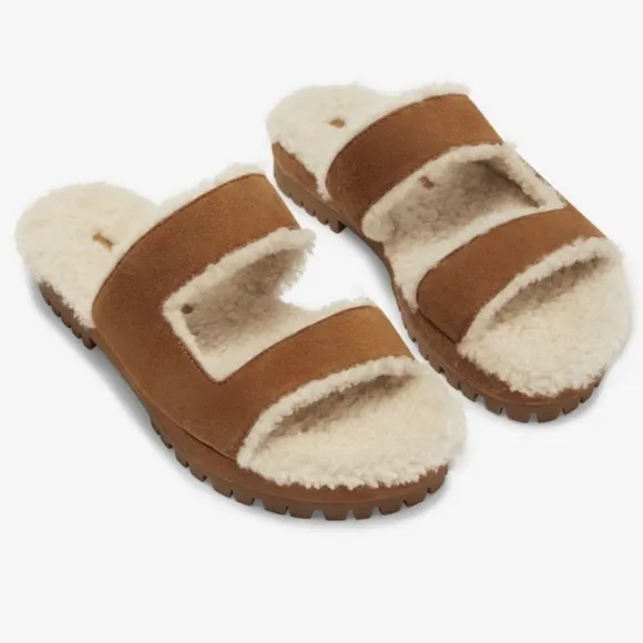 Tamara Mellon Roam shearing sandals size 7.5