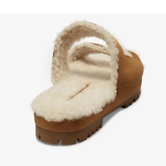 Tamara Mellon Roam shearing sandals size 7.5