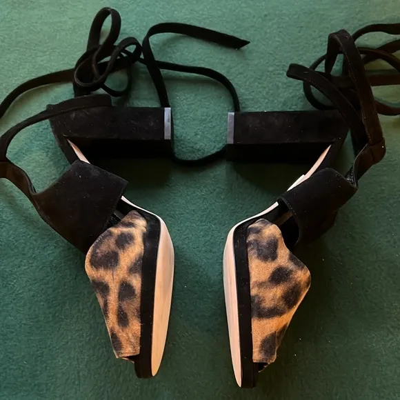 Tamara Mellon Tied Up 96mm Block Heel Sandals – Size US 7 / EU 37
