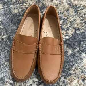 Tan Penny Loafers with Smooth Leather Finish