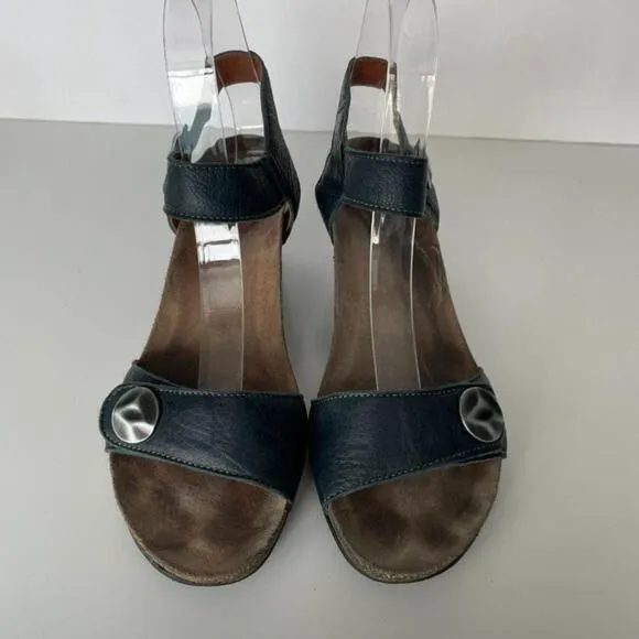 Taos Carousel 3 Patent Leather Casual Open Toe Wedge Sandals Black Brown 39