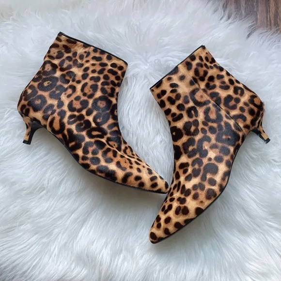 Taryn Rose Nelli Leopard Boots Size 9.5