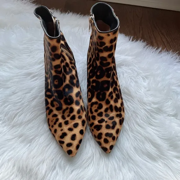 Taryn Rose Nelli Leopard Boots Size 9.5
