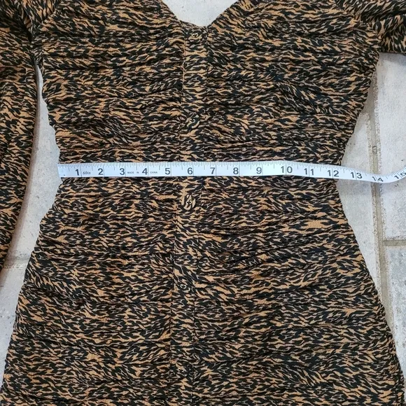Ted Baker Bodycon Long Sleeve Smocked Animal Print Sweatheart neckline Mini Dres