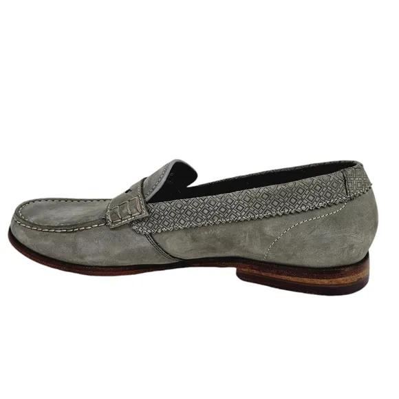 Ted Baker Suede Loafer in Light Grey Size 7.5