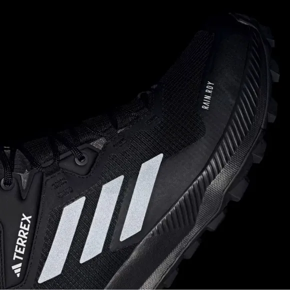 Terrex Women Rain.Rdy Hiking Sneakers