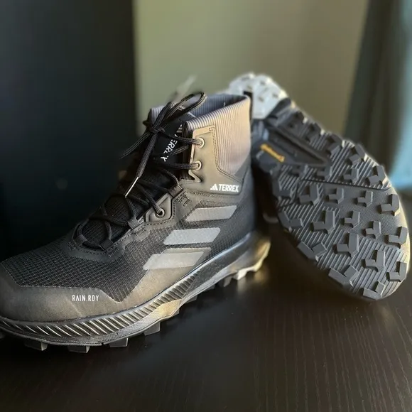 Terrex Women Rain.Rdy Hiking Sneakers