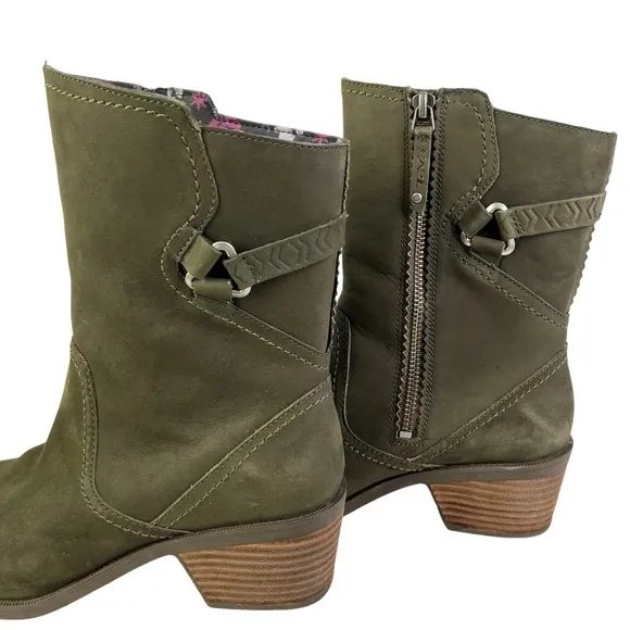 Teva Foxy Mid Calf Grayish Green Leather High Heel‎ Boots Sz 8.5