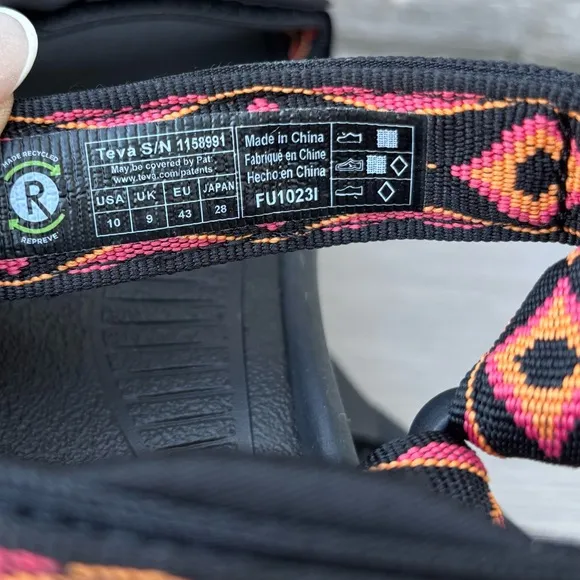 TEVA HURRICANE XLT2 REVIVE SANDALS