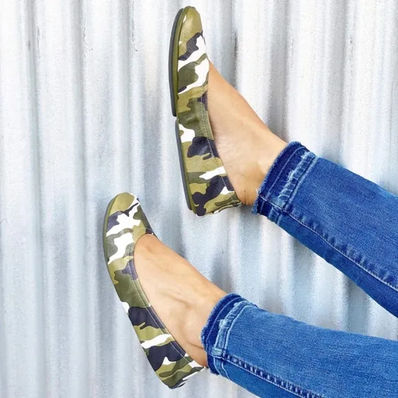 The Storehouse Flats Leather Classic Camouflage Leather Foldable Ballerina Flats