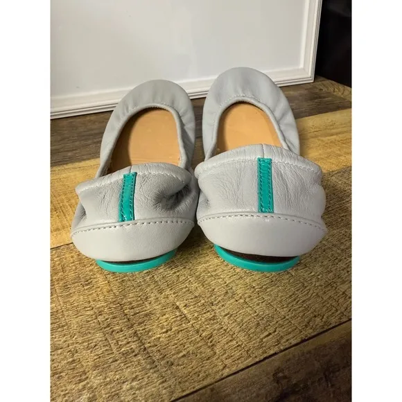 Tieks by Gavrieli Ballet Flats Leather Cool Gray Sz 8 Foldable Comfort Shoes