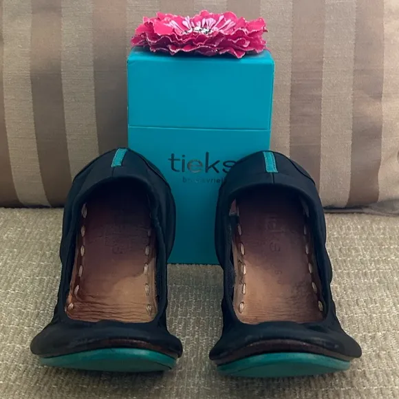 TIEKS by GAVRIELI Matte Black Ballet Flats Project Rehab Foldable Travel 9