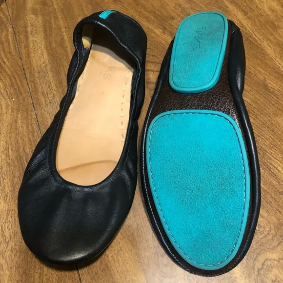 Tieks by Gavrieli Matte Black Leather Flats Size 9 Ballet Shoes Foldable