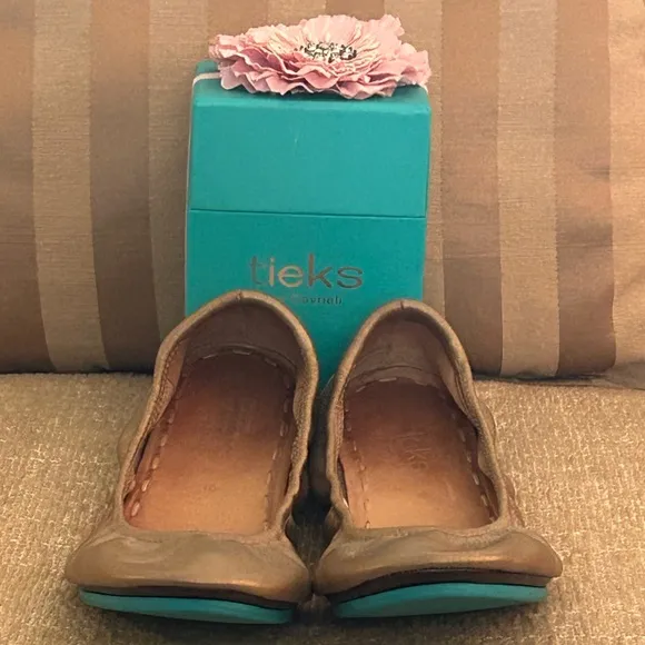 TIEKS by GAVRIELI Metallic Gold Ballet Flats Foldable Travel Packable Leather 9