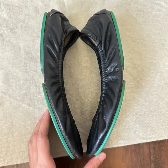 TIEKS by Gavrieli Slip-On Ballet Flats Shoes Black Leather Foldable