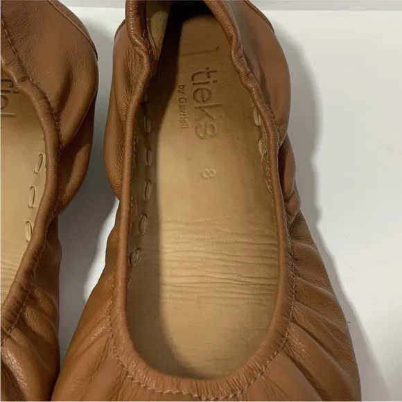 Tieks Chestnut Leather Flats Women’s Size 8Handcrafted Used Condition
