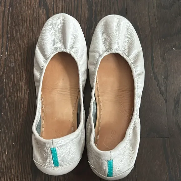 TIEKS FOLDABLE BALLET FLATS FEATHER GREY