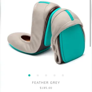 TIEKS FOLDABLE BALLET FLATS FEATHER GREY