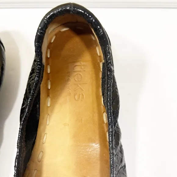 Tieks Obsidian Black Ballet Flats Croc Patent Leather Textured Foldable Size 7