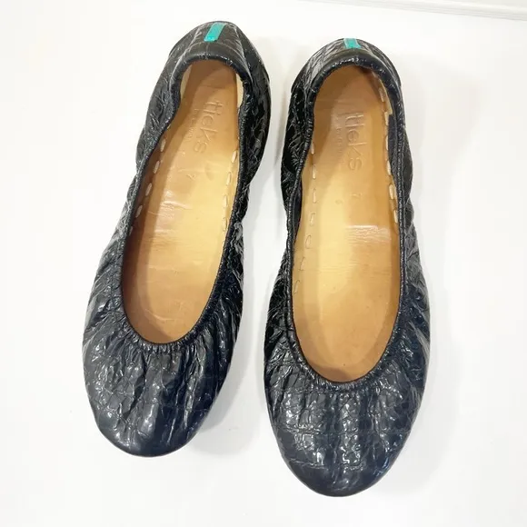 Tieks Obsidian Black Ballet Flats Croc Patent Leather Textured Foldable Size 7