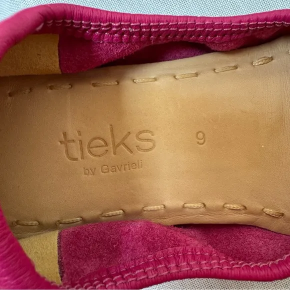 Tieks Pink Foldable Flats with Elastic Edge #0002
