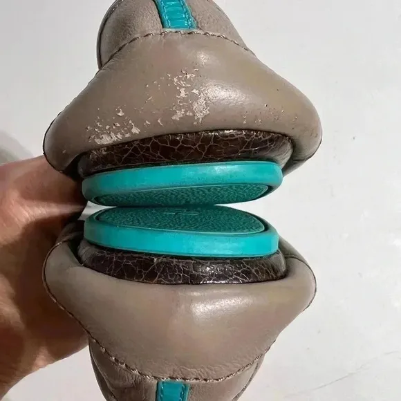 Tieks Taupe Leather Foldable Ballet Flats Sz 10