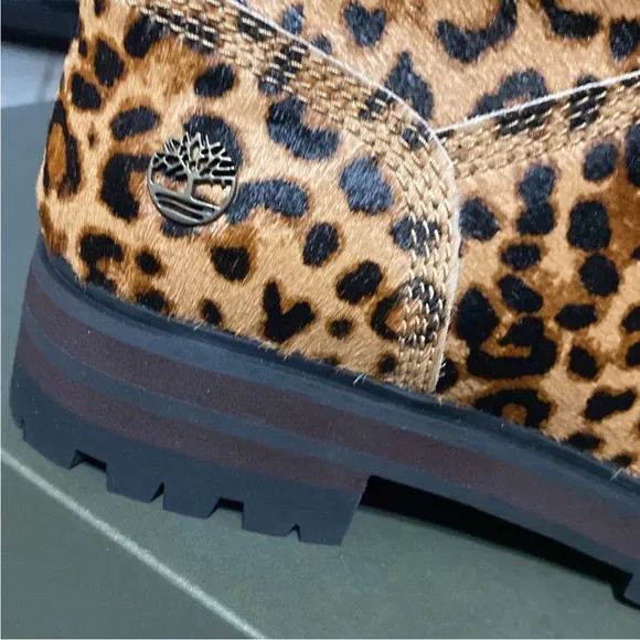 Timberland Women's London Boots Genuine Calf Hair Size 8.5 NWT