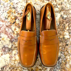 Todd’s penny loafers British Tan 10.5 purchased from Beverly Hills store