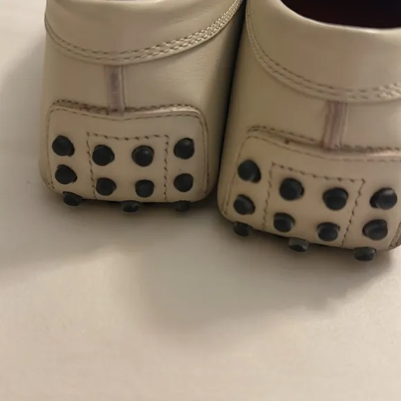 Tod's Authentic Gommino driving Loafers Made in Italy