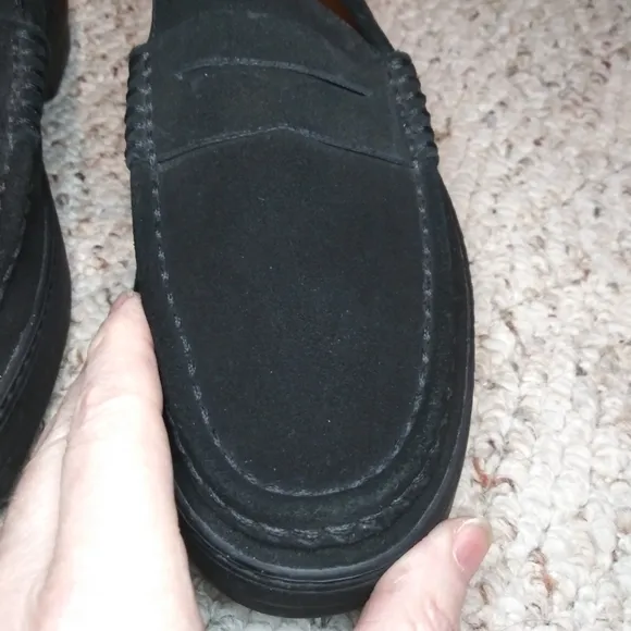 Tod's Black Suede Men's Vibram Sole Penny Loafer Style Driving Shoes
