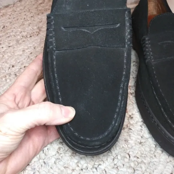 Tod's Black Suede Men's Vibram Sole Penny Loafer Style Driving Shoes