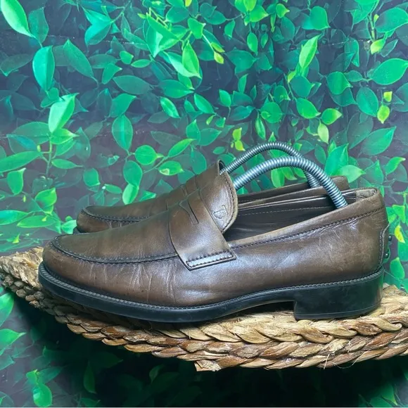 Tods brown leather penny loafers