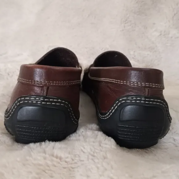 Tod's Classic Preppy Old Money Italian Made Leather Penny Loafers