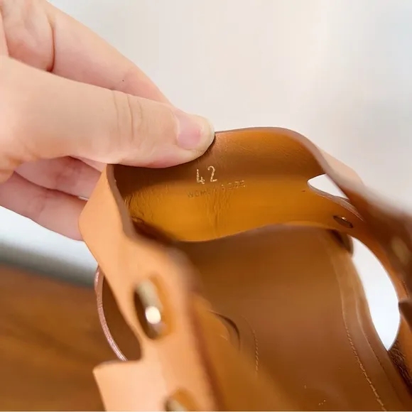 TOD’S • cognac block heel sandals leather made in Italy tan designer