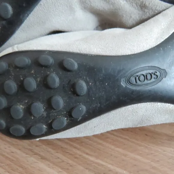 TOD'S Dee Laccetto Silver Metallic Leather Foldable Ballet Flat Shoes Size US 6