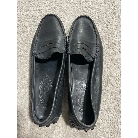 Tods Driving Loafers Womens Sz 35 / US 5 Leather Black Handmade Italy Flats