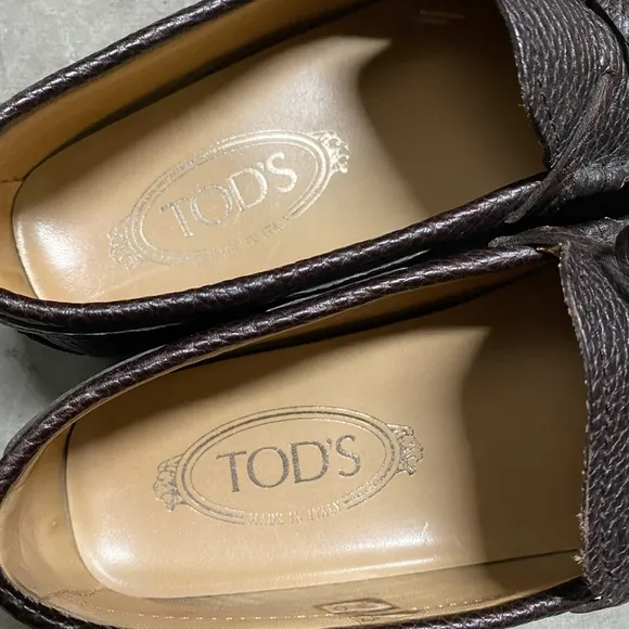 TOD’S Driving Loafers