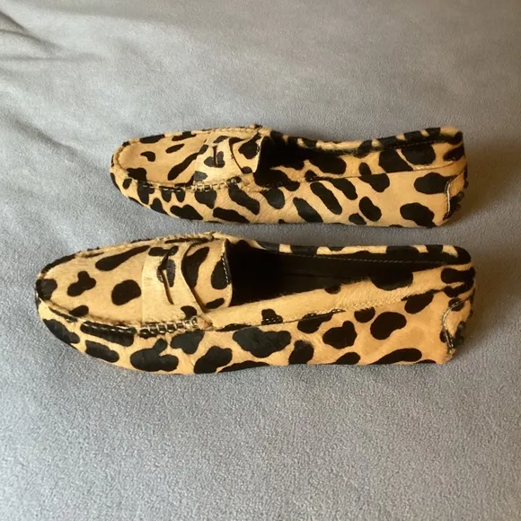 Tod’s Gommino driving loafers New Condition
