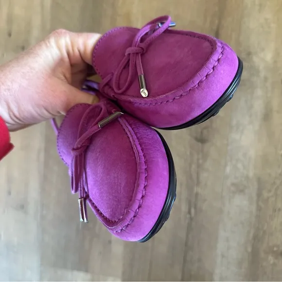 Tod’s Gommino Leather Driving Loafer