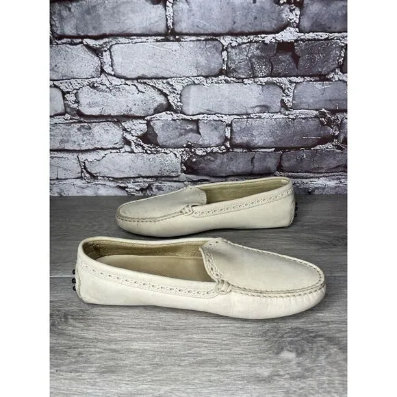 TOD'S Ivory Off White Suede Leather Moc Loafers Driving Shoes Women Sz 38EU/7.5M