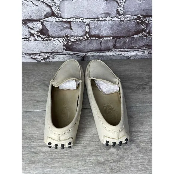 TOD'S Ivory Off White Suede Leather Moc Loafers Driving Shoes Women Sz 38EU/7.5M